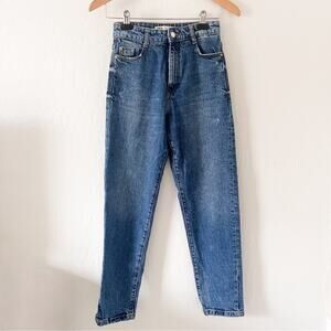 Zara | 90s Mom Jeans High Rise Straight